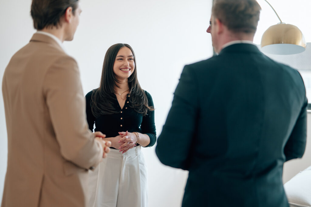 Imperia Mitarbeiter erklären den Immobilienmarkt